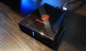 Mad Catzs Android console (3)